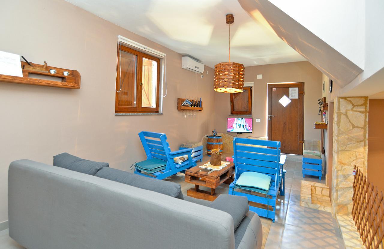 Apartments Chiara 877 普拉 外观 照片
