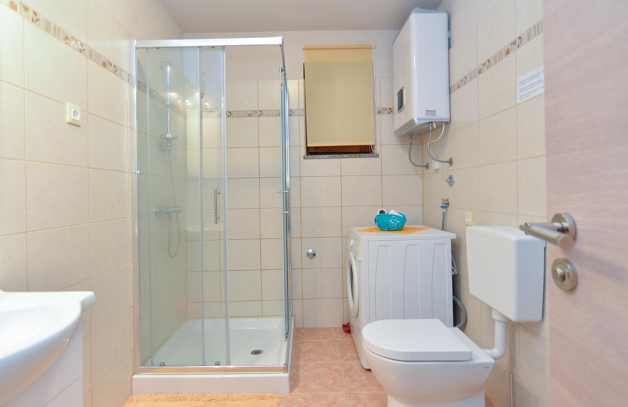 Apartments Chiara 877 普拉 外观 照片